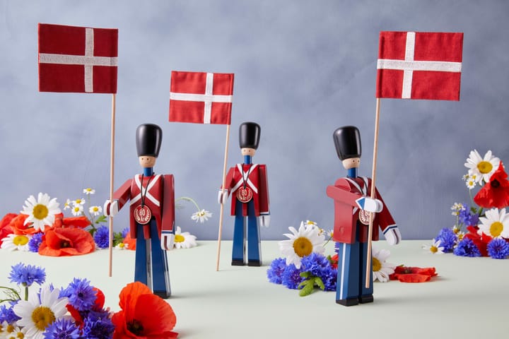 Kay Bojesen Fahnenträger mit Stofffahne, 29cm Kay Bojesen Denmark