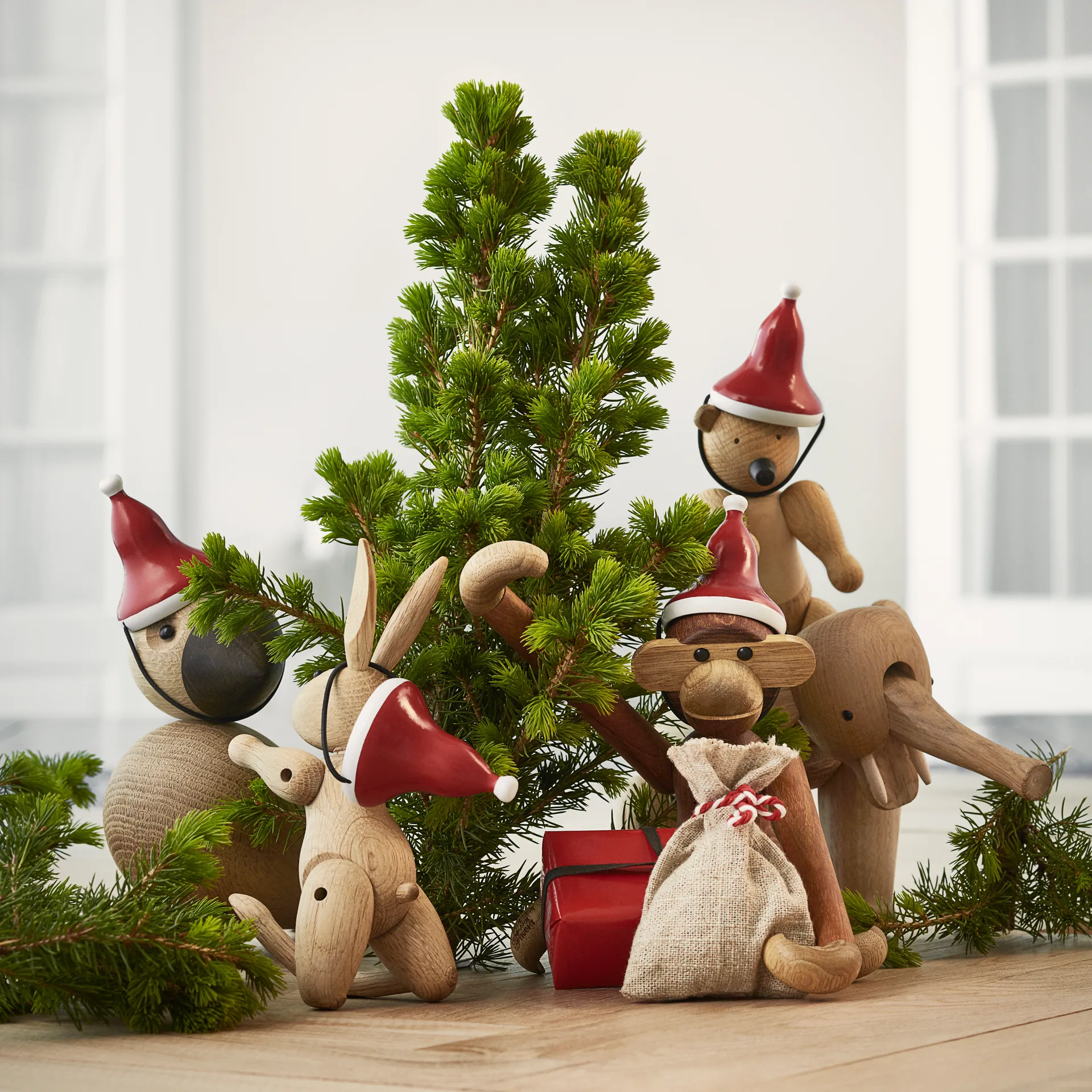 Kleiner Affe mit Weihnachtsmannmütze Kay Bojesen Denmark