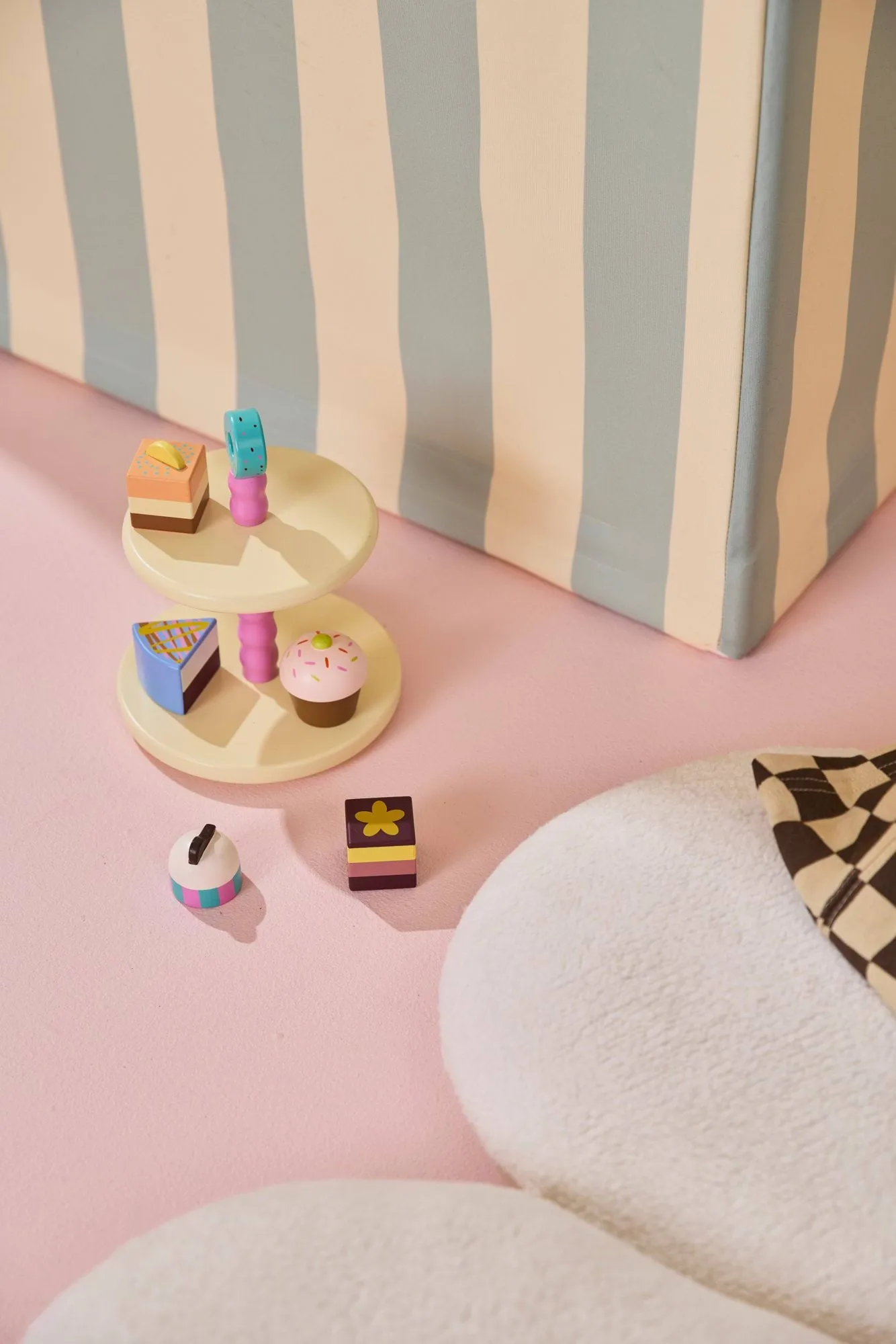 Kid's Concept Kuchenplatte mit Keksen, 9-teilig Kid's Concept