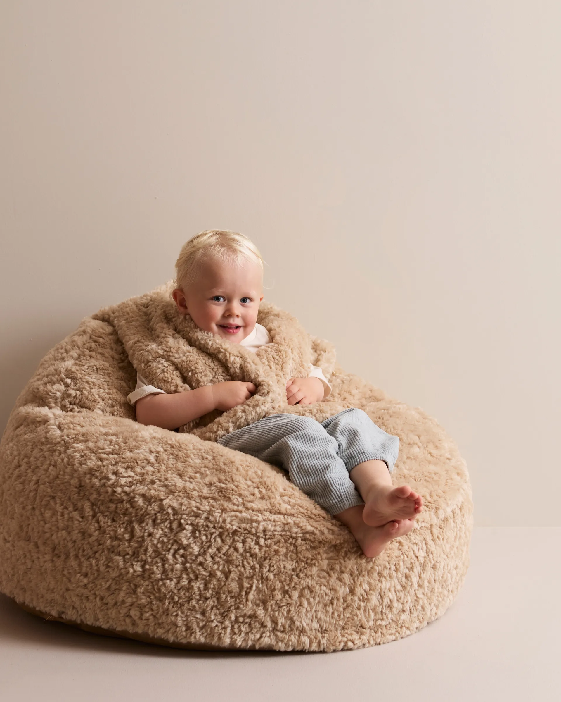Snuggle Sitzsack, Beige, Ø80x50 cm Kid's Concept