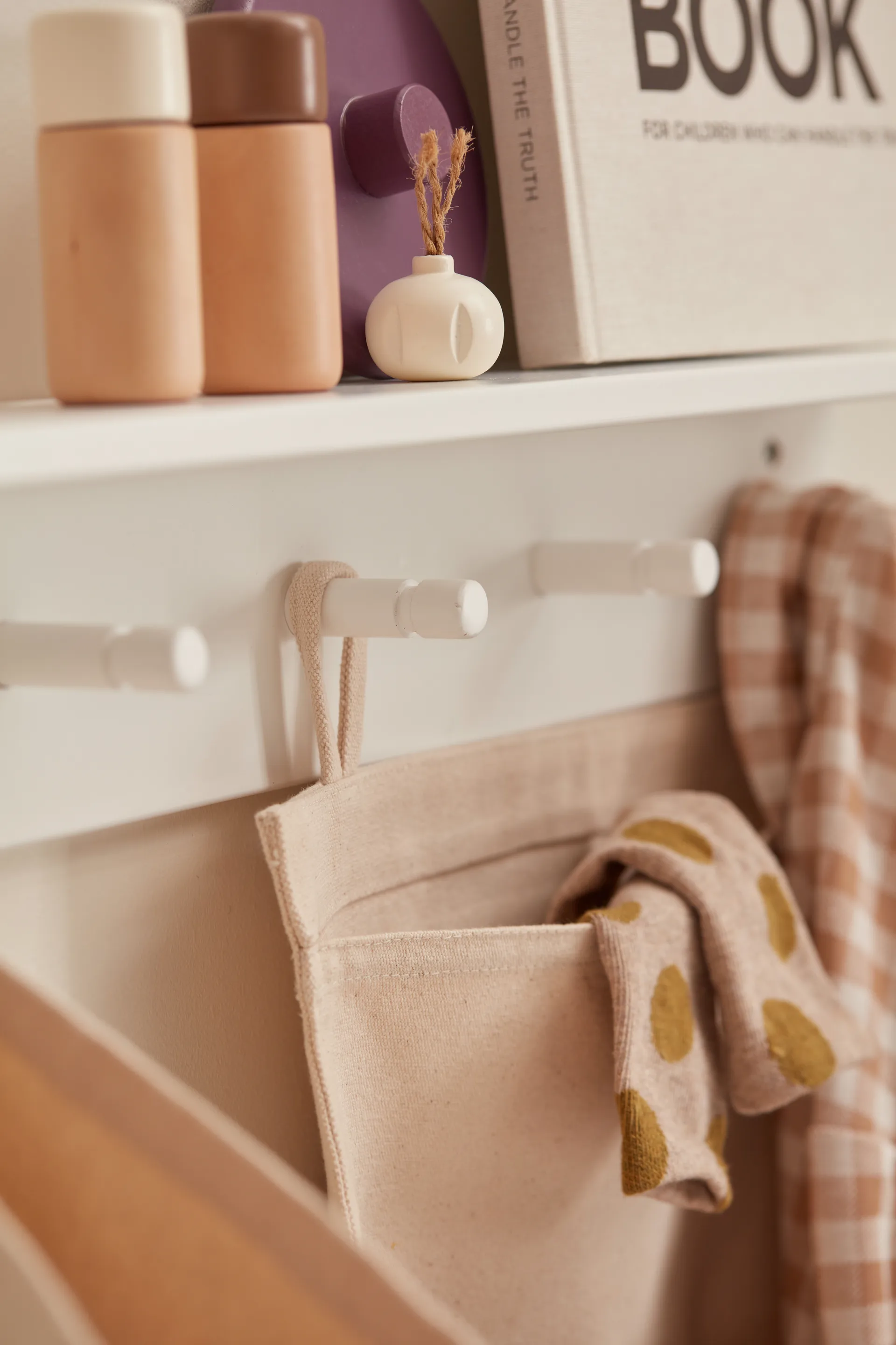 Star Regal mit Haken, Weiß Kid's Concept