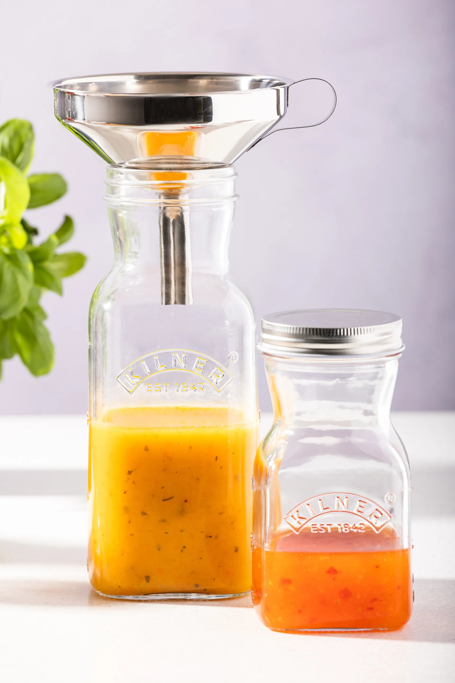 Kilner Saft- und Saucenflasche, Klar-Edelstahl, 1 l Kilner