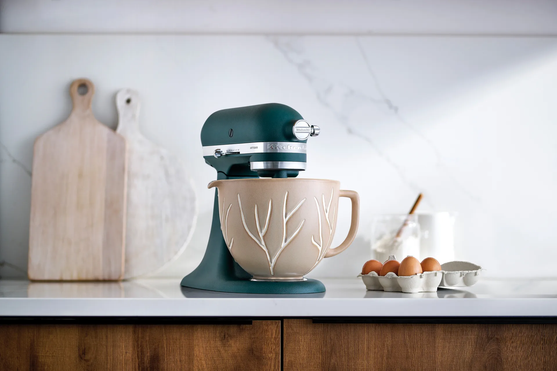 KitchenAid Keramikschüssel mit Griff 4,7 L, Bare trees KitchenAid