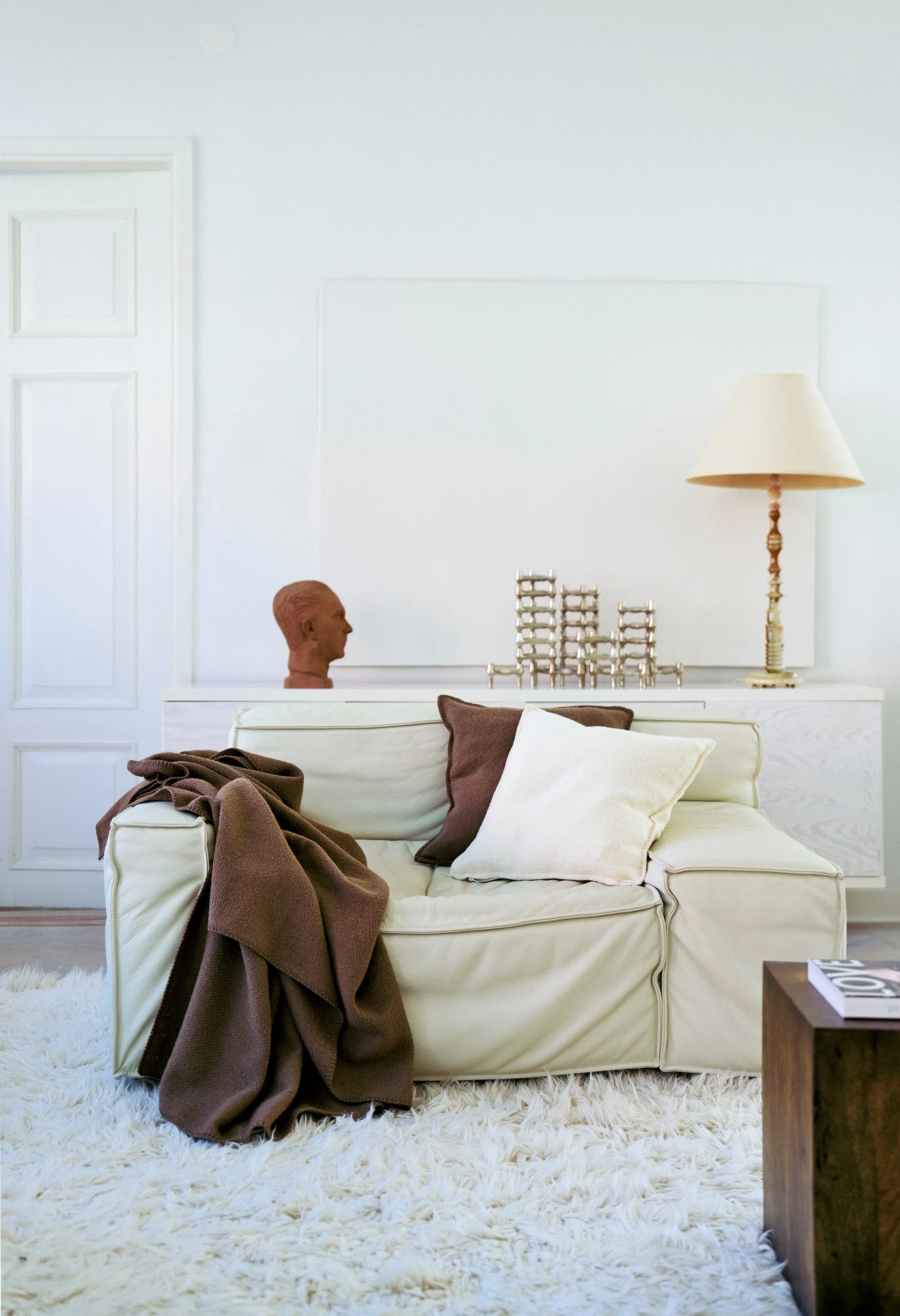 Bouclé Wolldecke 140x200 cm, Mocha mousse Klippan Yllefabrik