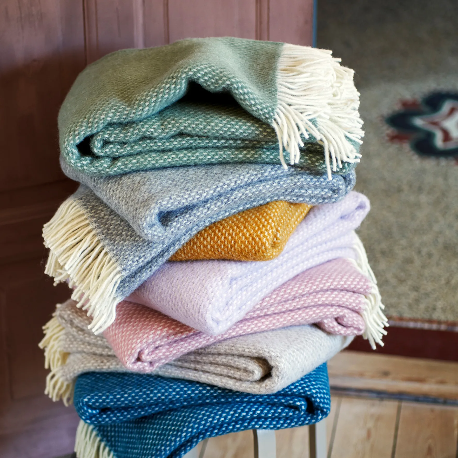 Preppy Wolldecke, Dusty green Klippan Yllefabrik