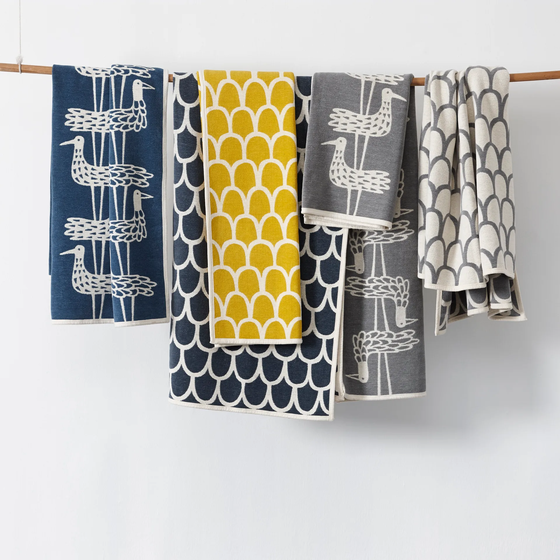 Shore Birds Chenille-Decke, Blau Klippan Yllefabrik