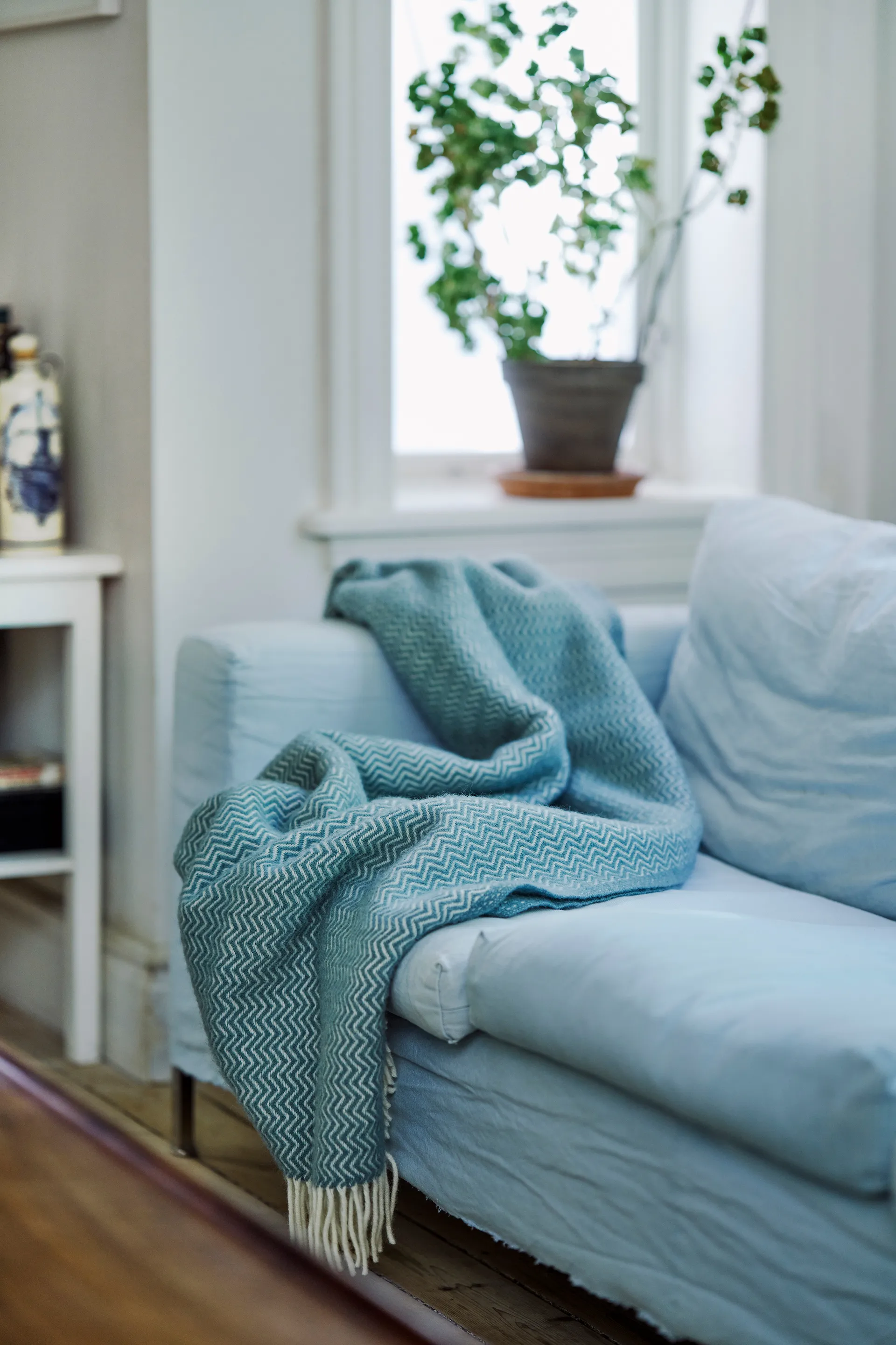 Sorbet Wolldecke 130x200 cm, Silky blue Klippan Yllefabrik