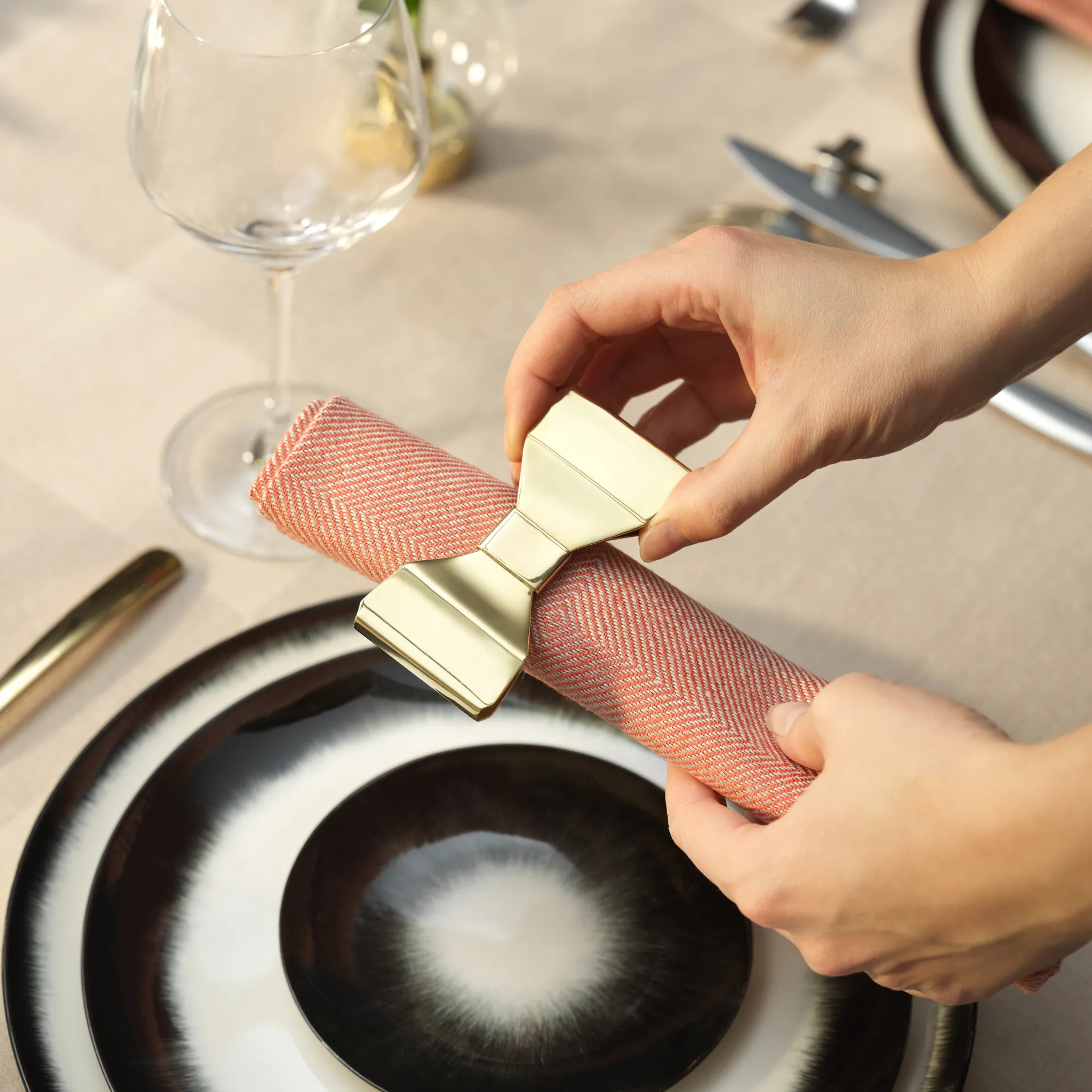 Bowie Serviettenring 2er Pack, Messing KLONG