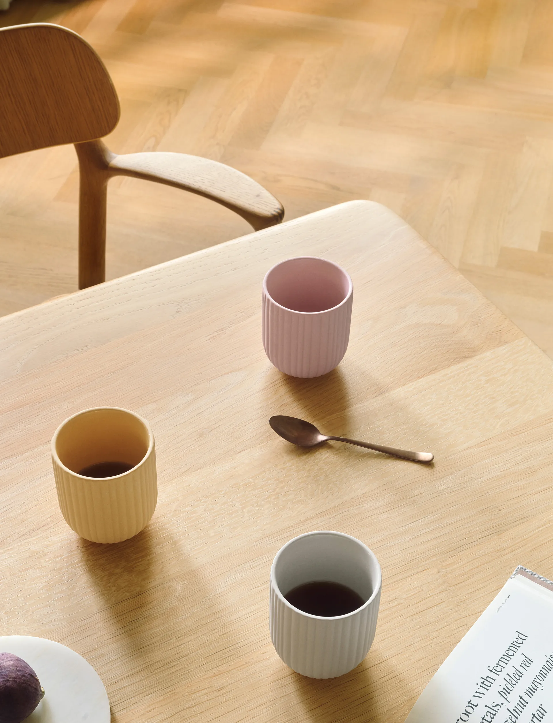 Verda Tasse 25 cl, Soft sand Knabstrup Keramik