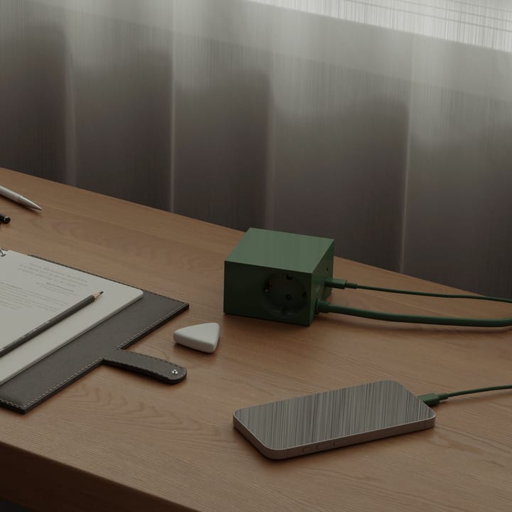Cuboid+ Steckdose USB-C 30W 2 m, Dark Green Kord