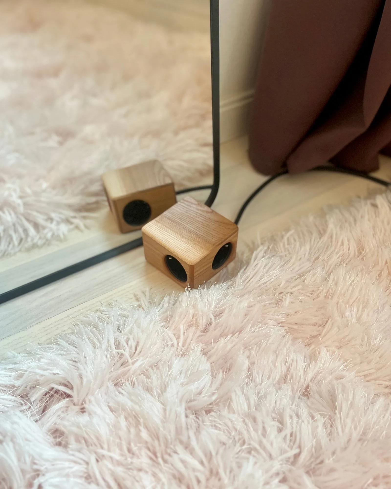 Kord x Bark woodencase-Hülle für Cuboid+ Steckdosenleiste, Rinde Kord