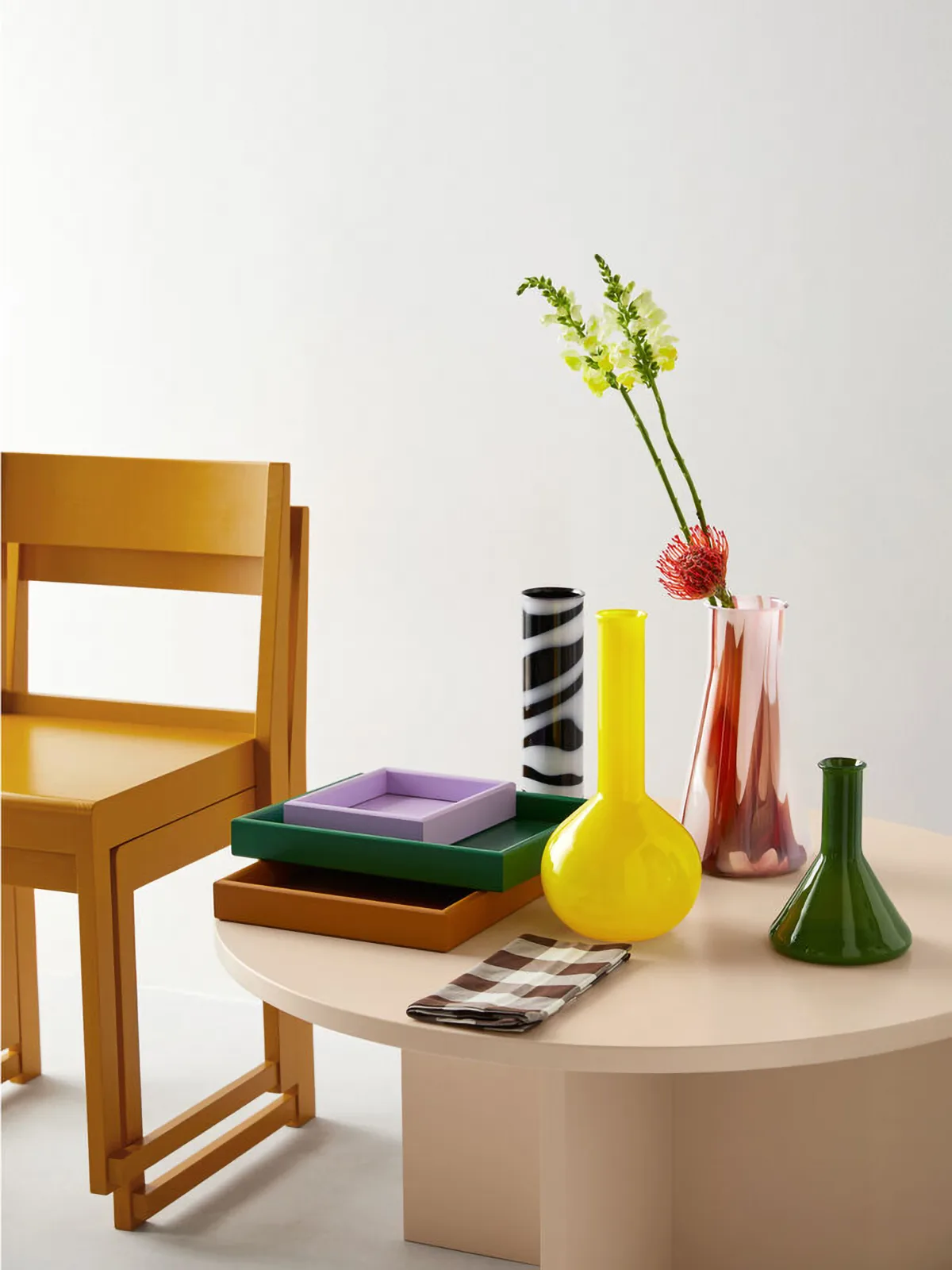 Lab Erlenmeyer Vase 30,5 cm, Rot-weiß-rosa Kosta Boda