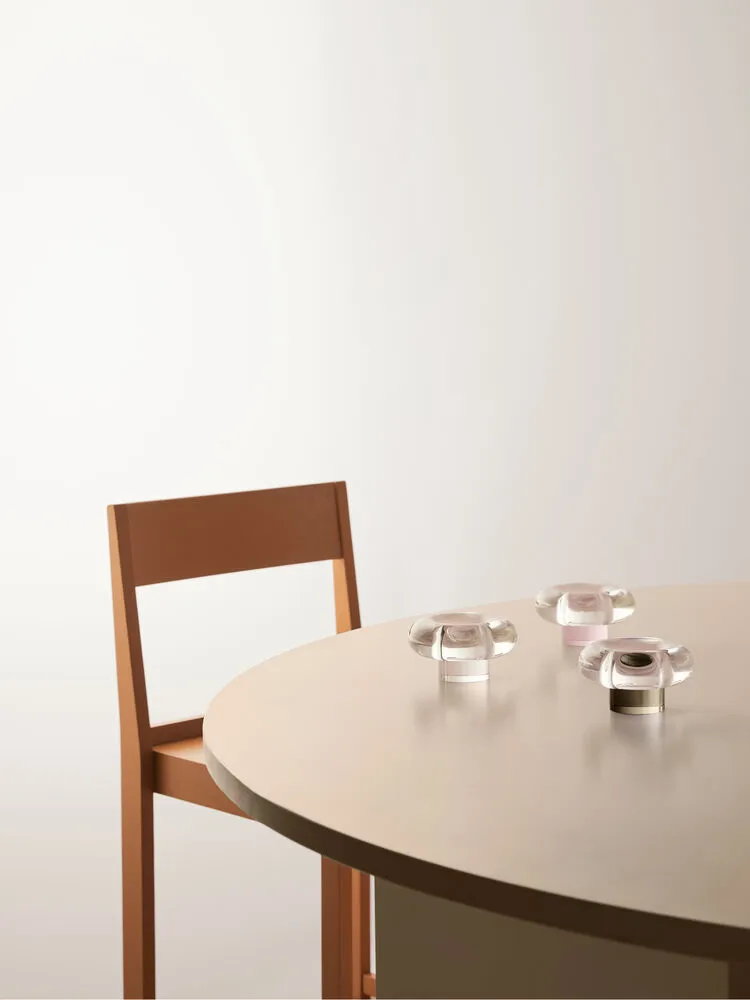 Orion Kerzenhalter Ø11x6,3 cm, Grau Kosta Boda