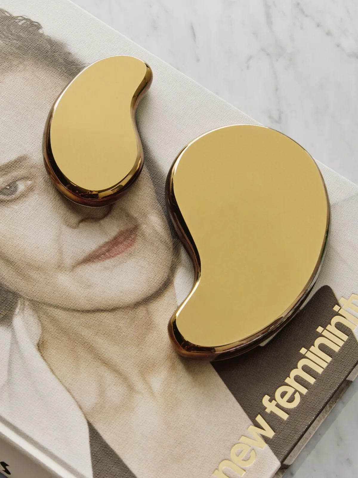 Tears of joy Dekorationsobjekt 2-teilig, Gold Kosta Boda