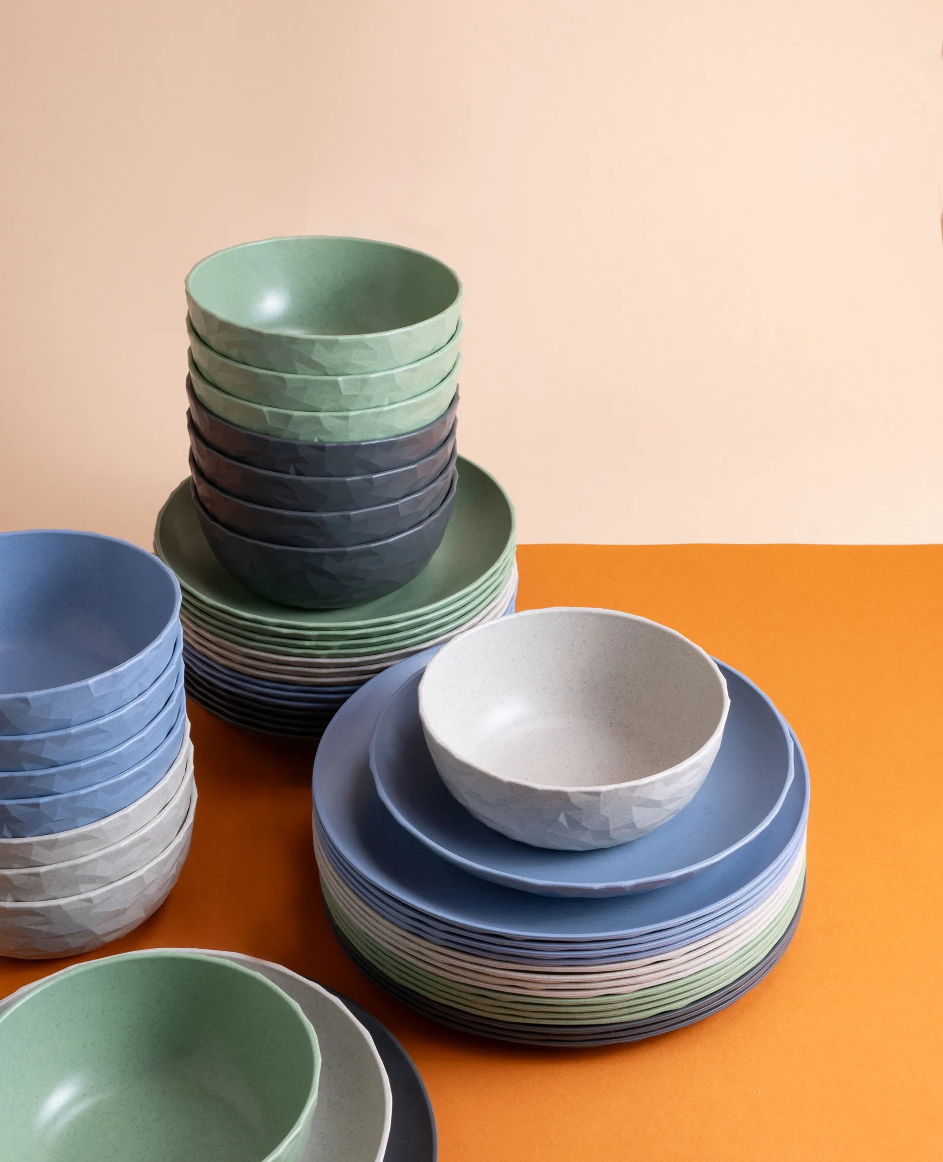 Club Schale Ø16,2 cm 4er-Pack biozirkulärer Thermoplast, Nature flower blue Koziol