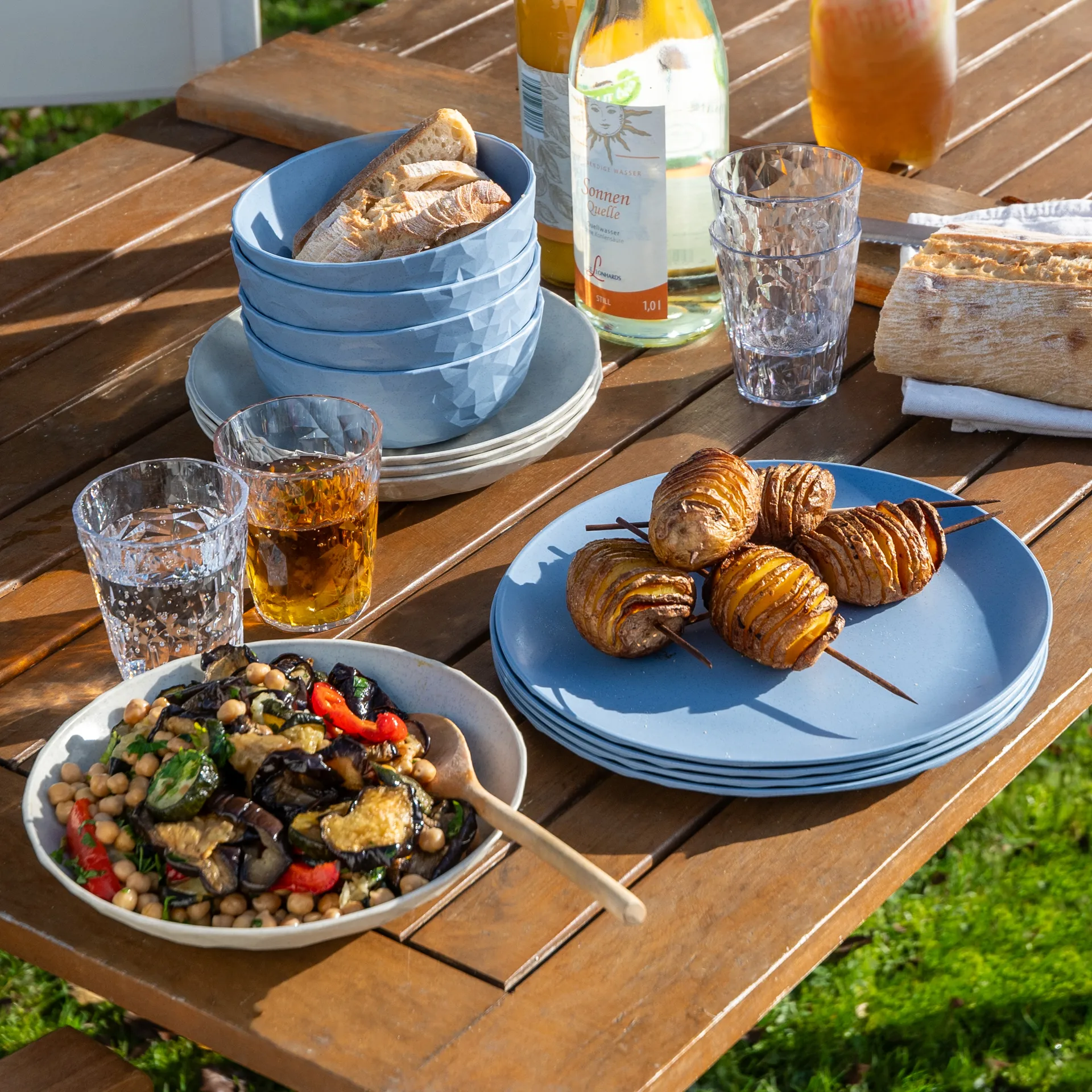 Club Schale Ø16,2 cm 4er-Pack biozirkulärer Thermoplast, Nature flower blue Koziol