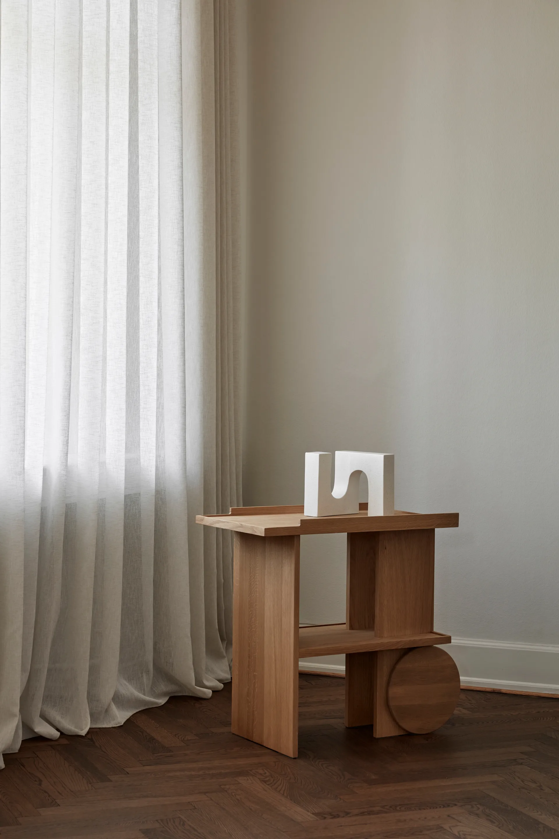 Axis Beistelltisch 42x80 cm, Warm lackierte Eiche Kristina Dam Studio