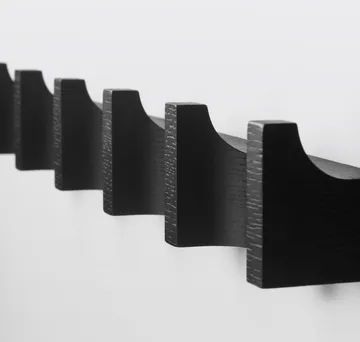 Column Garderobenständer 49 cm - Schwarz lackierte Eiche - Kristina Dam Studio