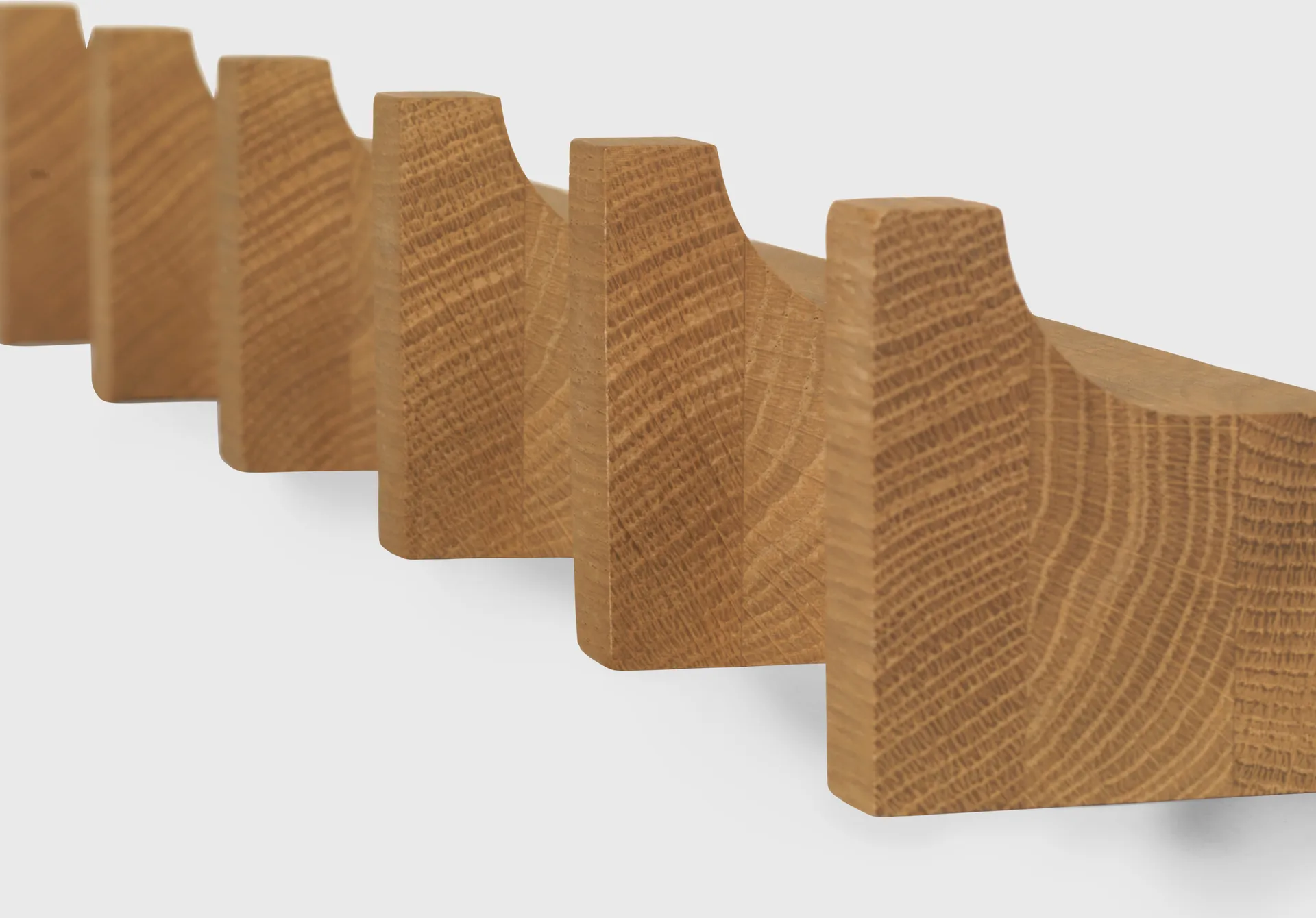 Column Garderobenständer 49 cm, Warm geölte Eiche Kristina Dam Studio