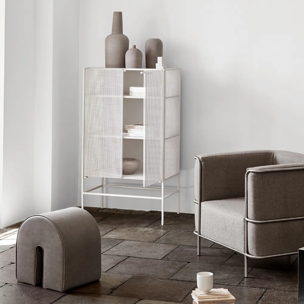 Dome Vase, Grey engobe, medium Kristina Dam Studio