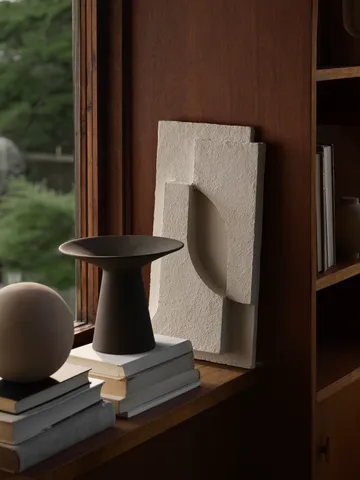 Serif Relief Wanddekoration S - Off white - Kristina Dam Studio