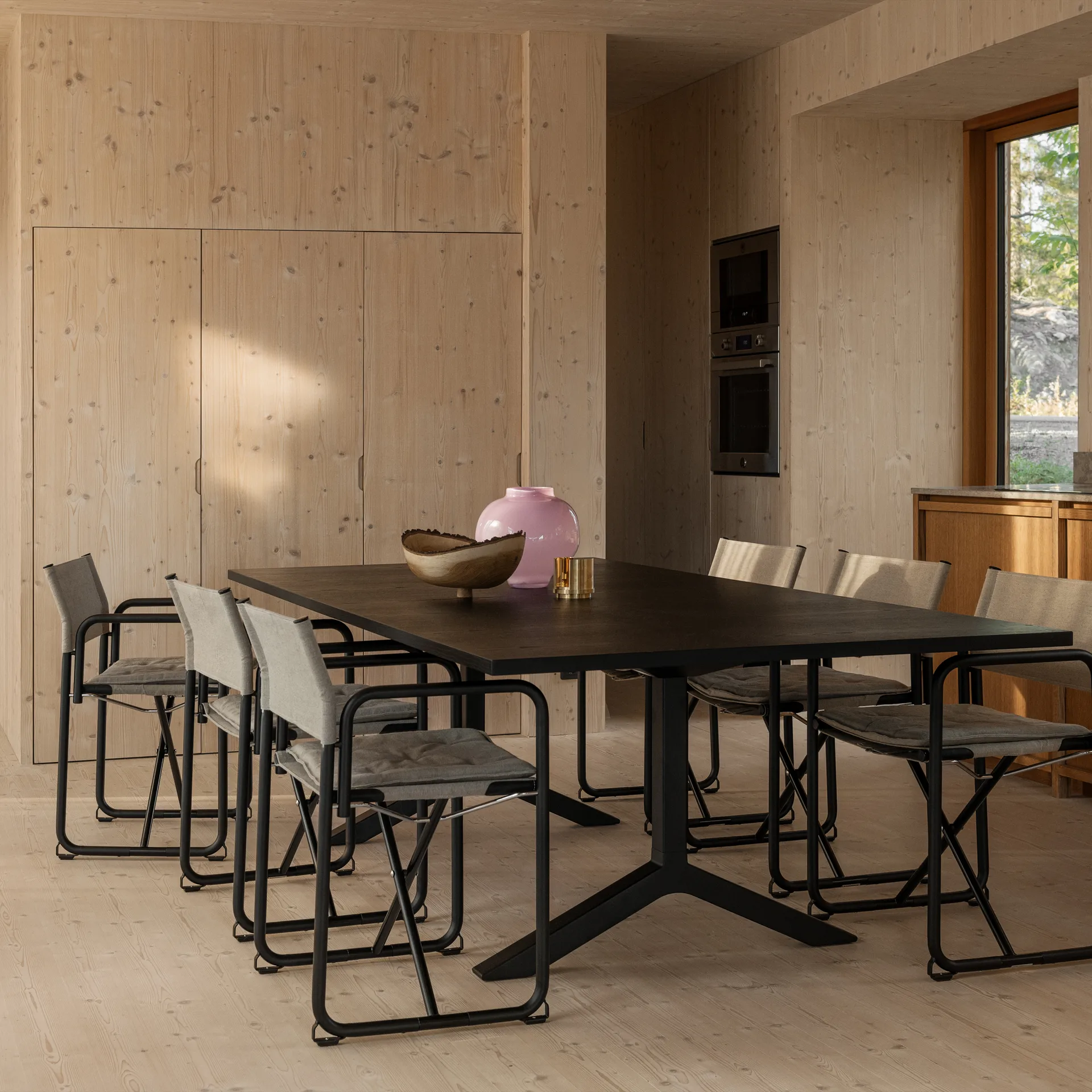 X75-2 Armlehnstuhl, Leinengewebe natur–verchromte Beine Lammhults