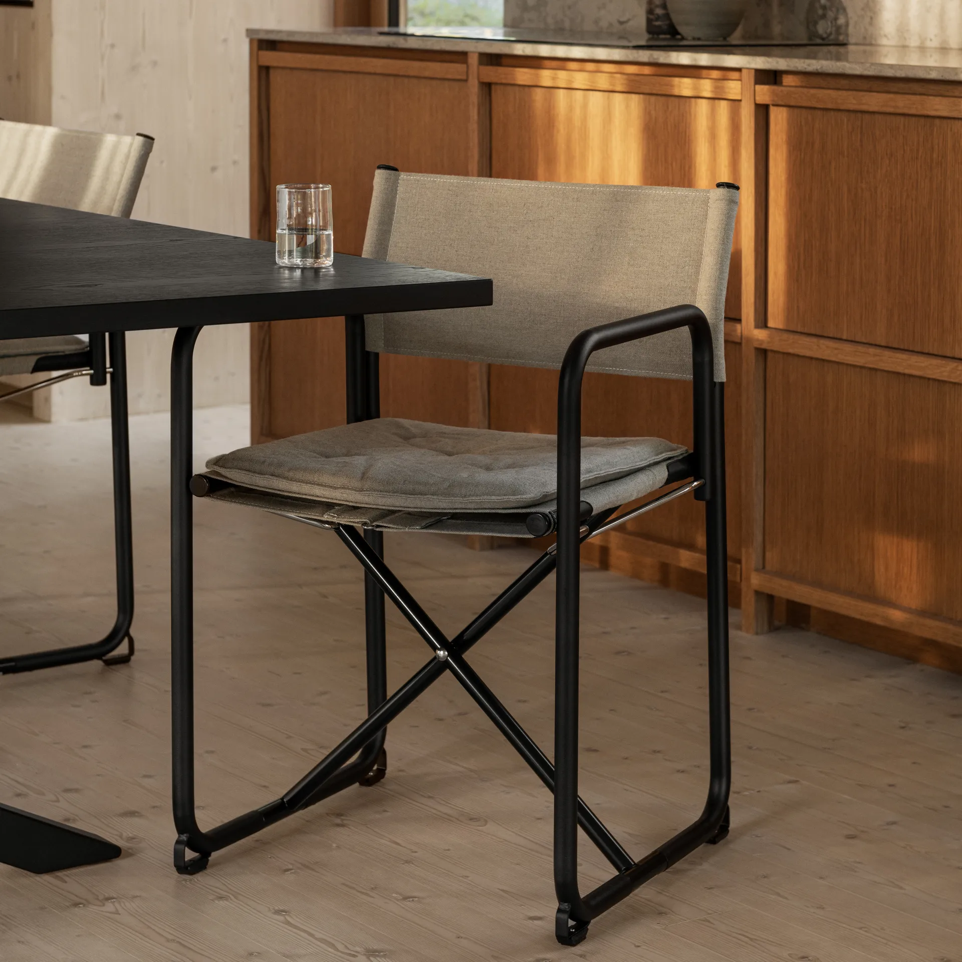 X75-2 Armlehnstuhl, Naturfarbenes Leinen-Chrom Lammhults