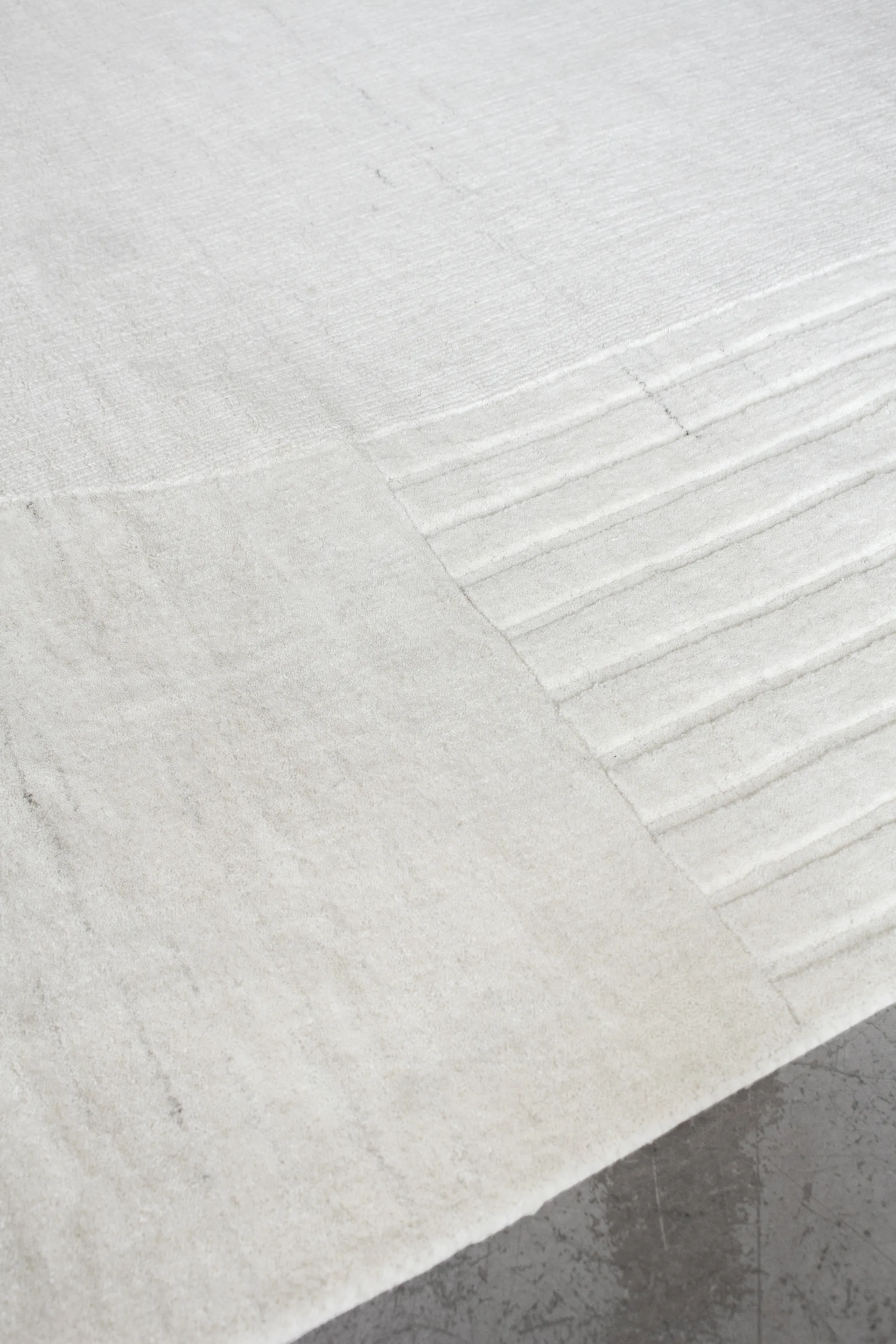 Circular Wollteppich 220 x 350cm, Bone white Layered