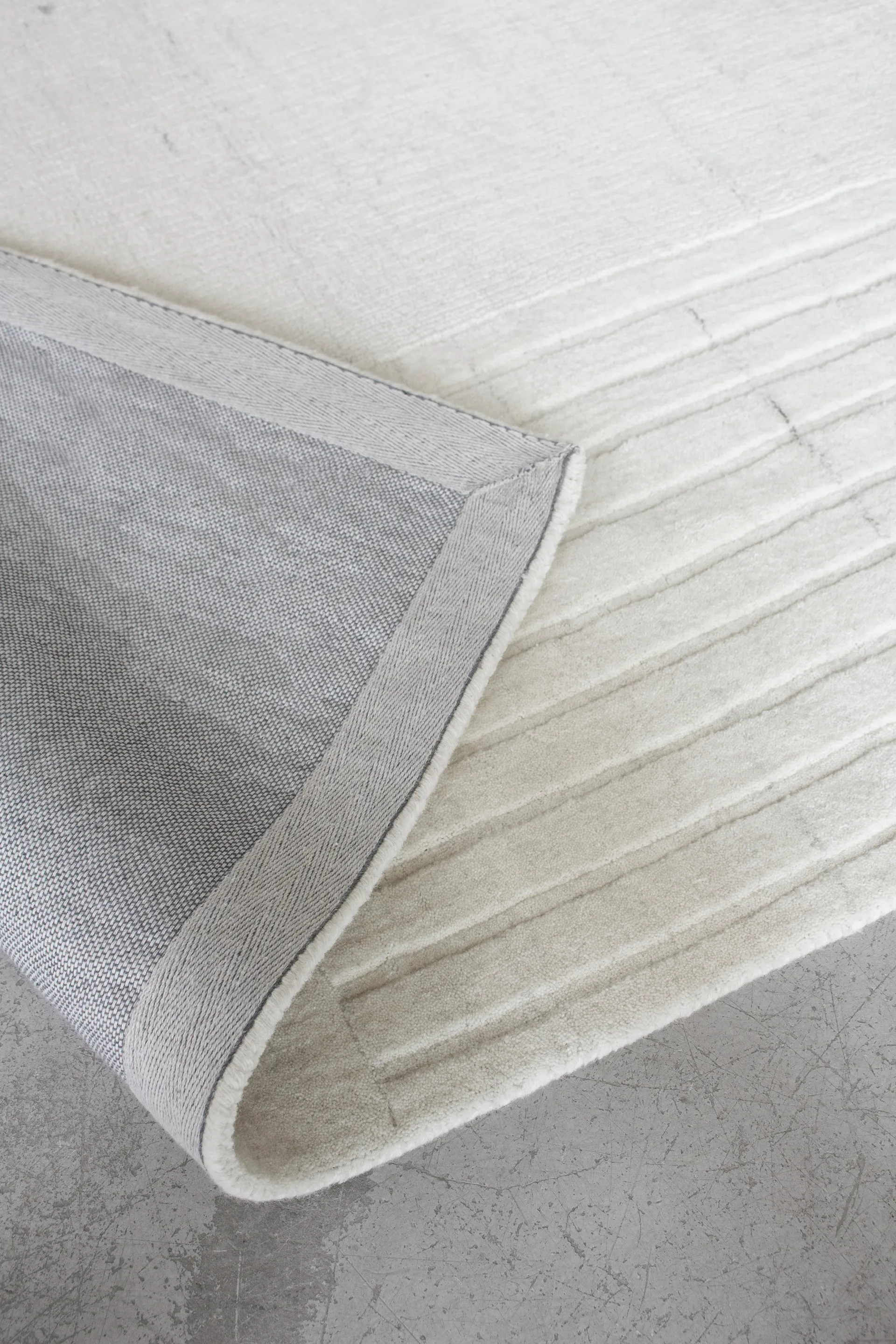 Circular Wollteppich 220 x 350cm, Bone white Layered