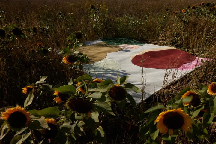 Sleeping Flower Wollteppich, 200x300 cm Layered