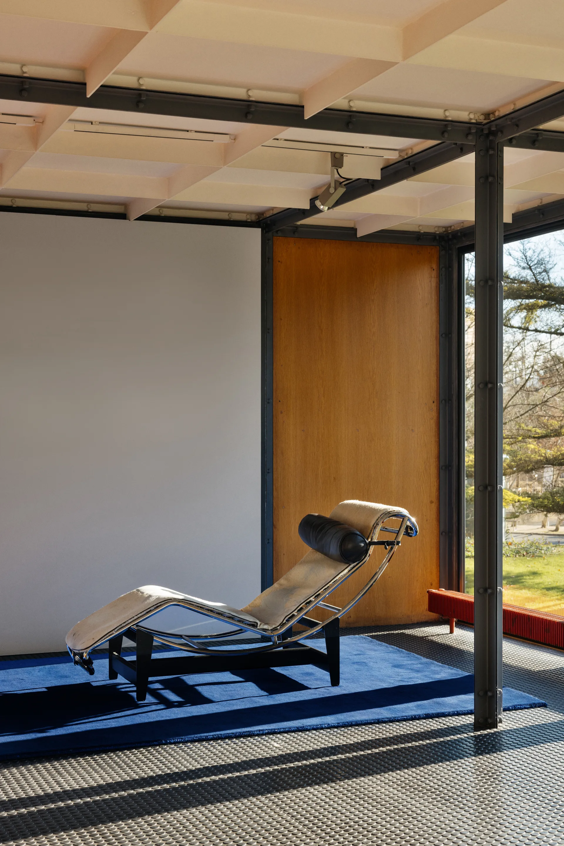 Solid Wool Wollteppich, Blue foncé, 250x350 cm Layered