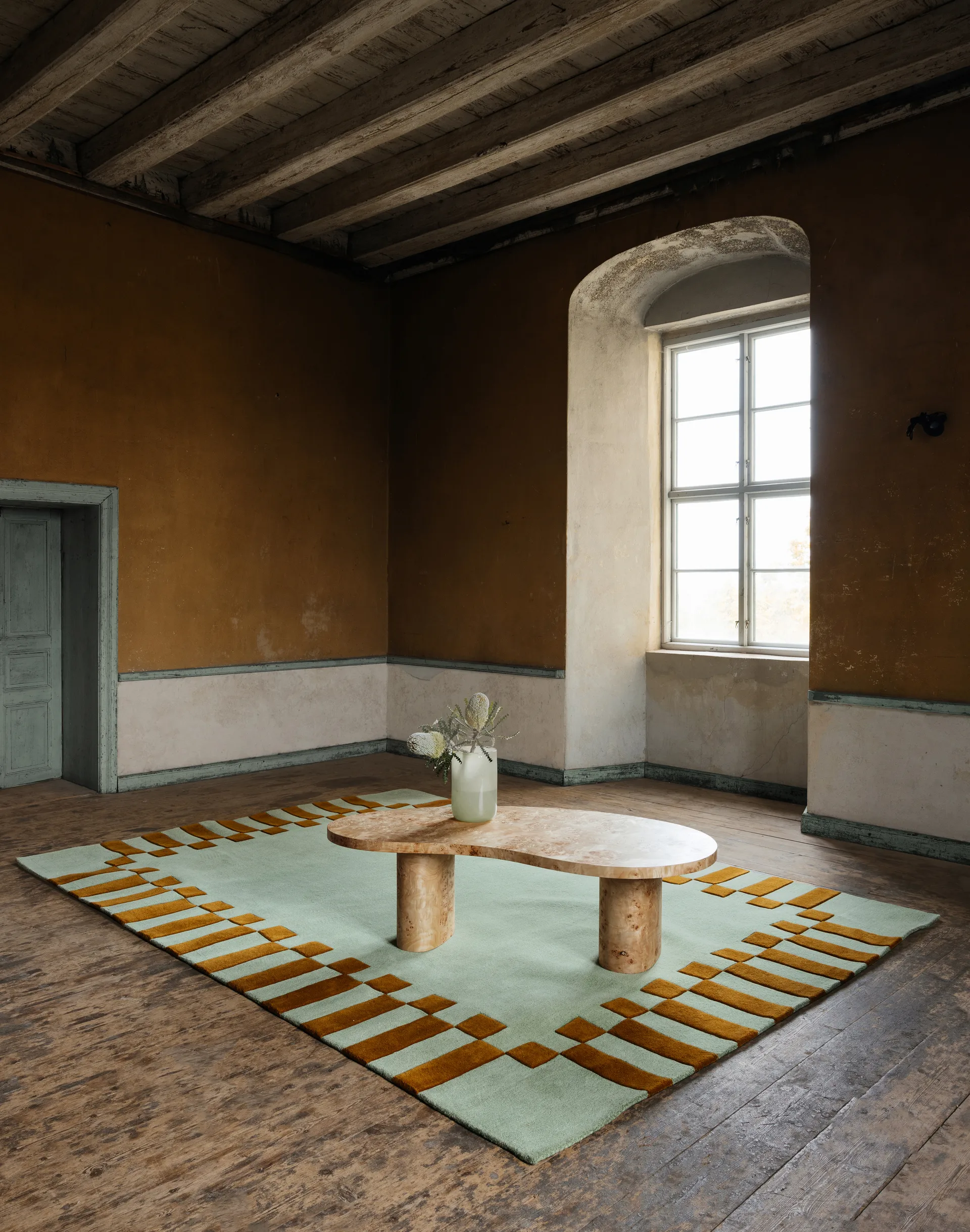 Teklan Frame Wollteppich, Pistachio Camel, 250x350 cm Layered