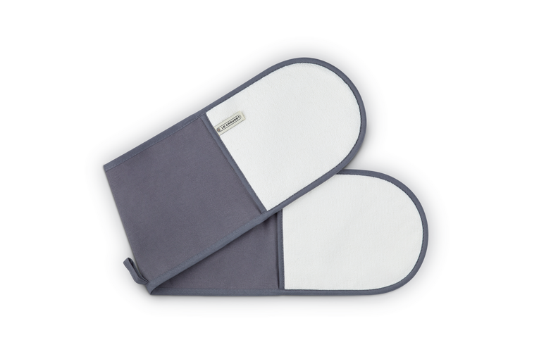 Le Creuset Dubbel Grillhandschuh Grau | Skandinavisches Design | Topflappen & Topfhandschuhe | Grau