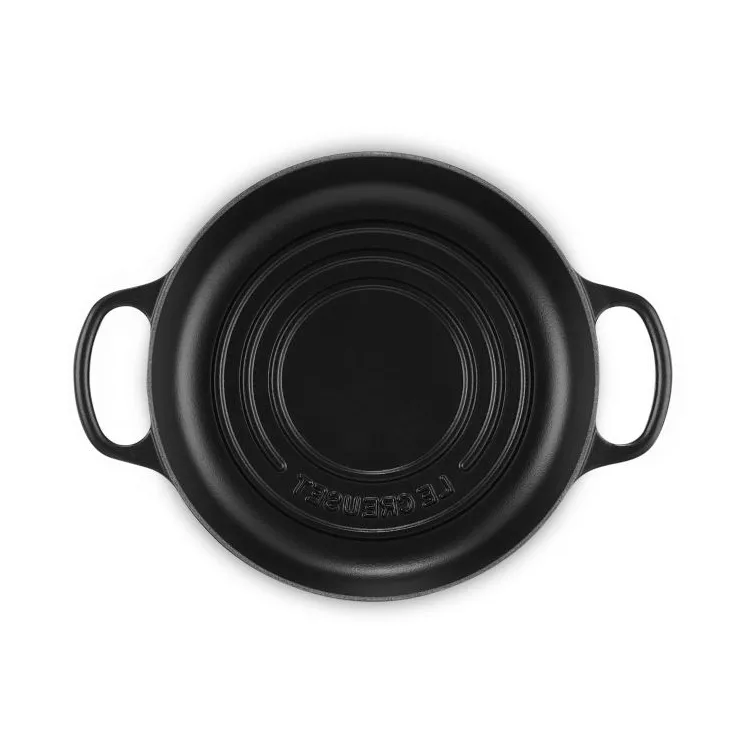 Le Creuset Signature Gusseisen-Brotform, Schwarz, 1,6 l, 24 cm Le Creuset