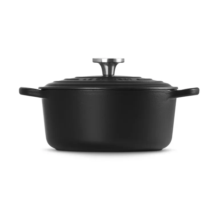Le Creuset Signature Gusseisen runder Bräter, Matt Schwarz, 4,2 l Le Creuset