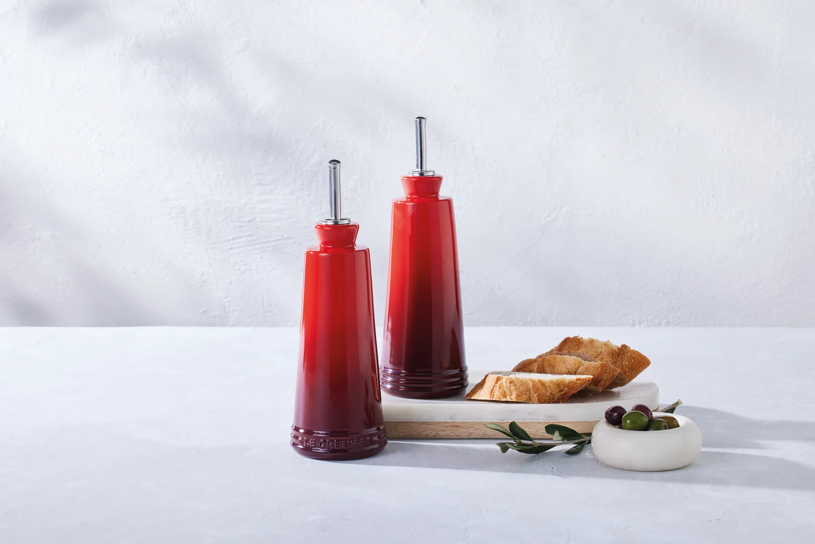 Le Creuset Signature Öl-& Essigset, Cerise Le Creuset