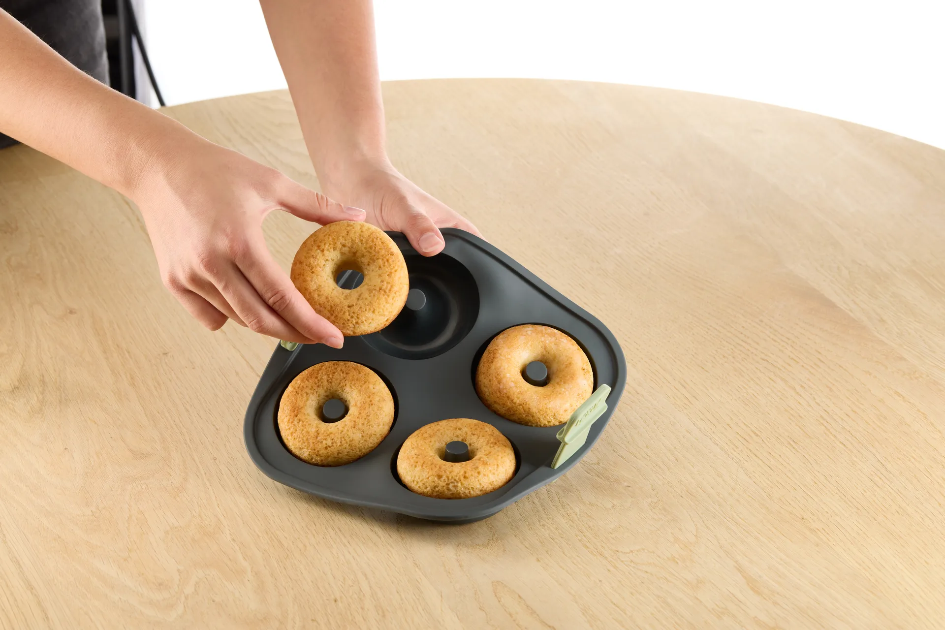 Lékué Air Rryer Donut Form 4-teilig, Grey Lékué