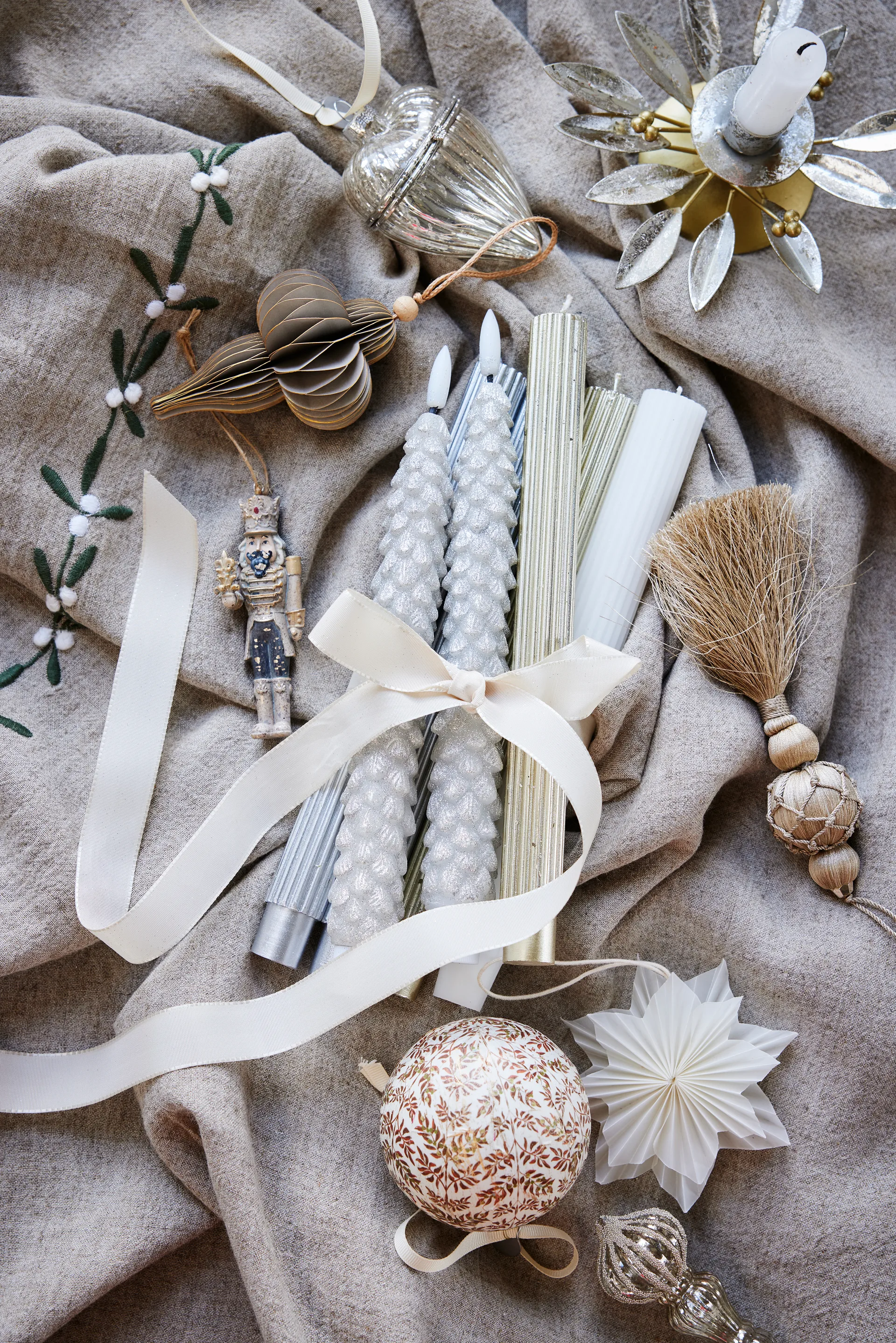 Livissia Stabkerzen 24,5 cm 2er-Pack, Weiß Lene Bjerre