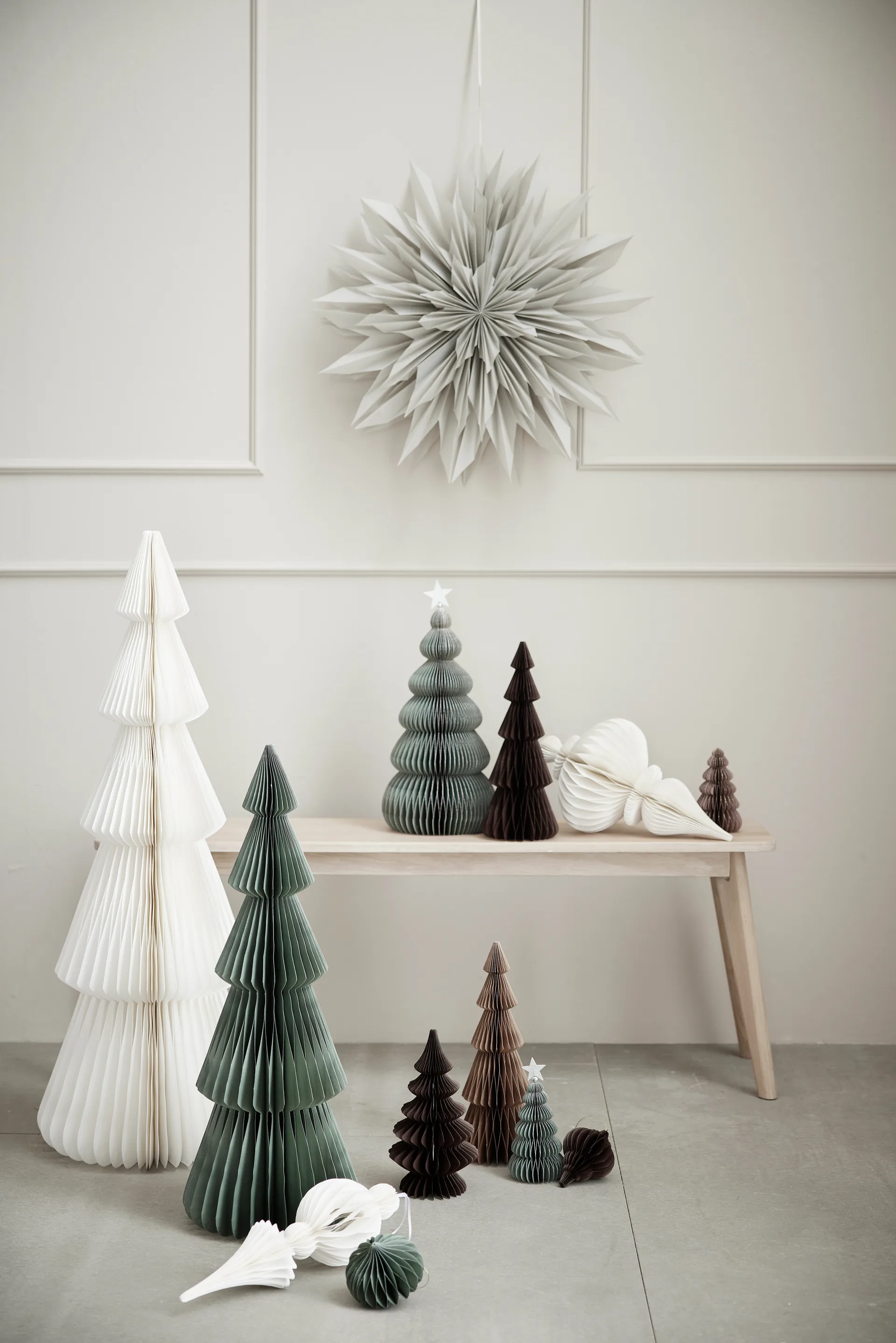 Palisia Dekorationsstern Ø60 cm, Light grey Lene Bjerre