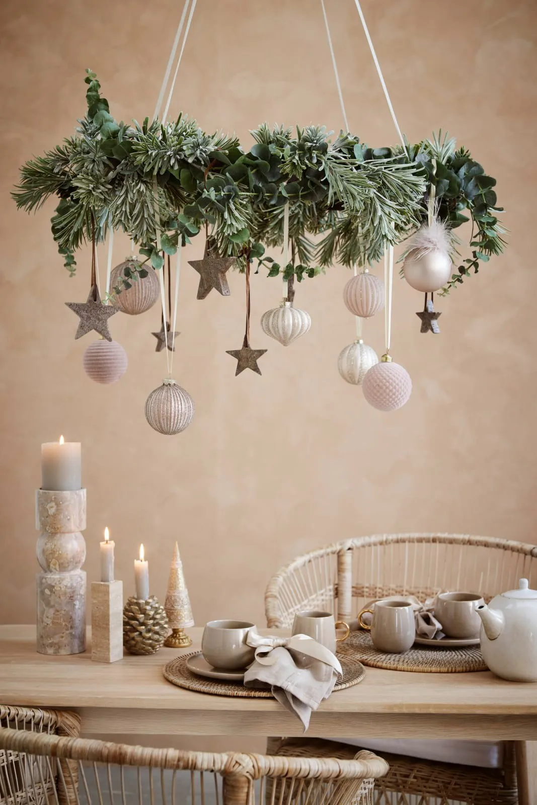 Velvitie Weihnachtskugel Ø8cm, Powder, gerillt Lene Bjerre