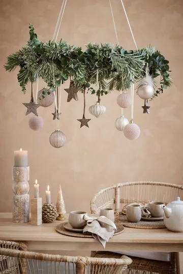 Velvitie Weihnachtskugel Ø8cm - Powder, gerillt - Lene Bjerre