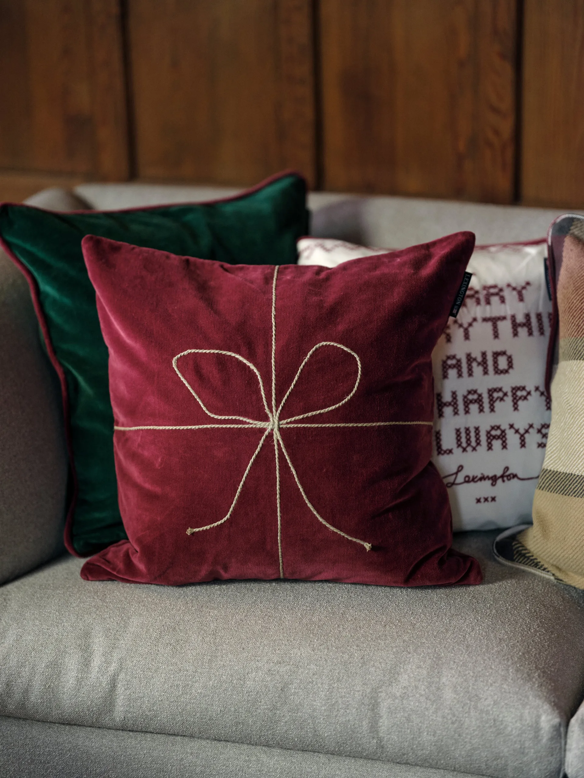 Das Merrier Velvet Kissenbezug 50x50 cm, Grün Lexington