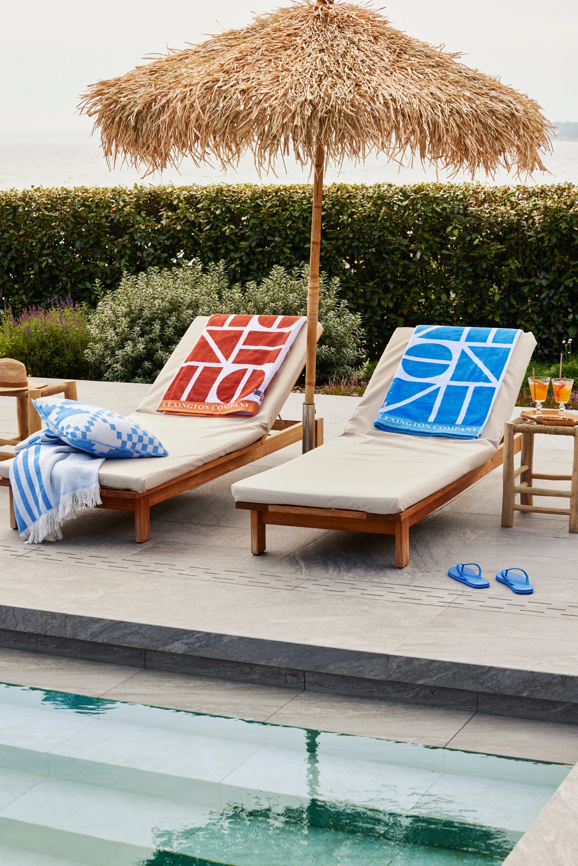 Graphic Cotton Velour Badehandtuch 100 x 180cm, Blue Lexington