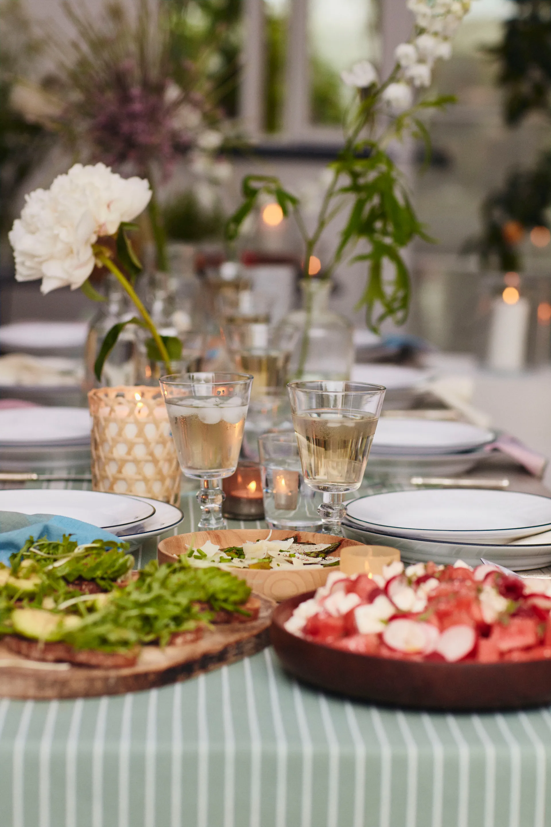 Handgewebte Bambusduftkerze Zitronengras Kokos, 66 Stunden Lexington