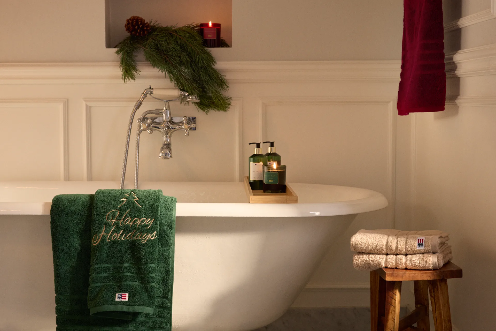 Happy Holidays Juniper biologisches Handtuch 50x70 cm, Green-Light Beige Lexington