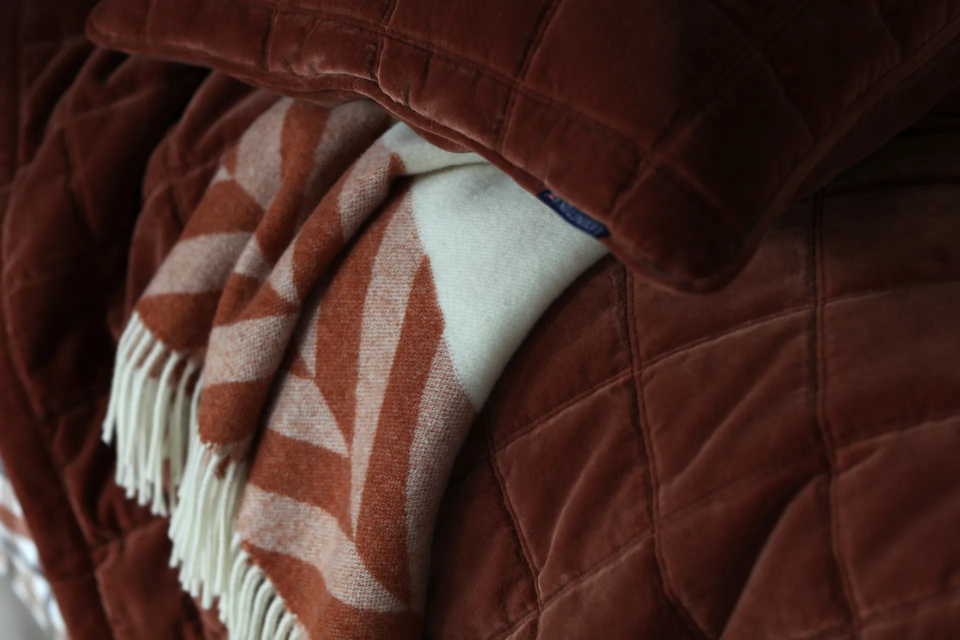 Herringbone Striped Recycled Wool Wolldecke 130 x 170cm, Copper-brown Lexington