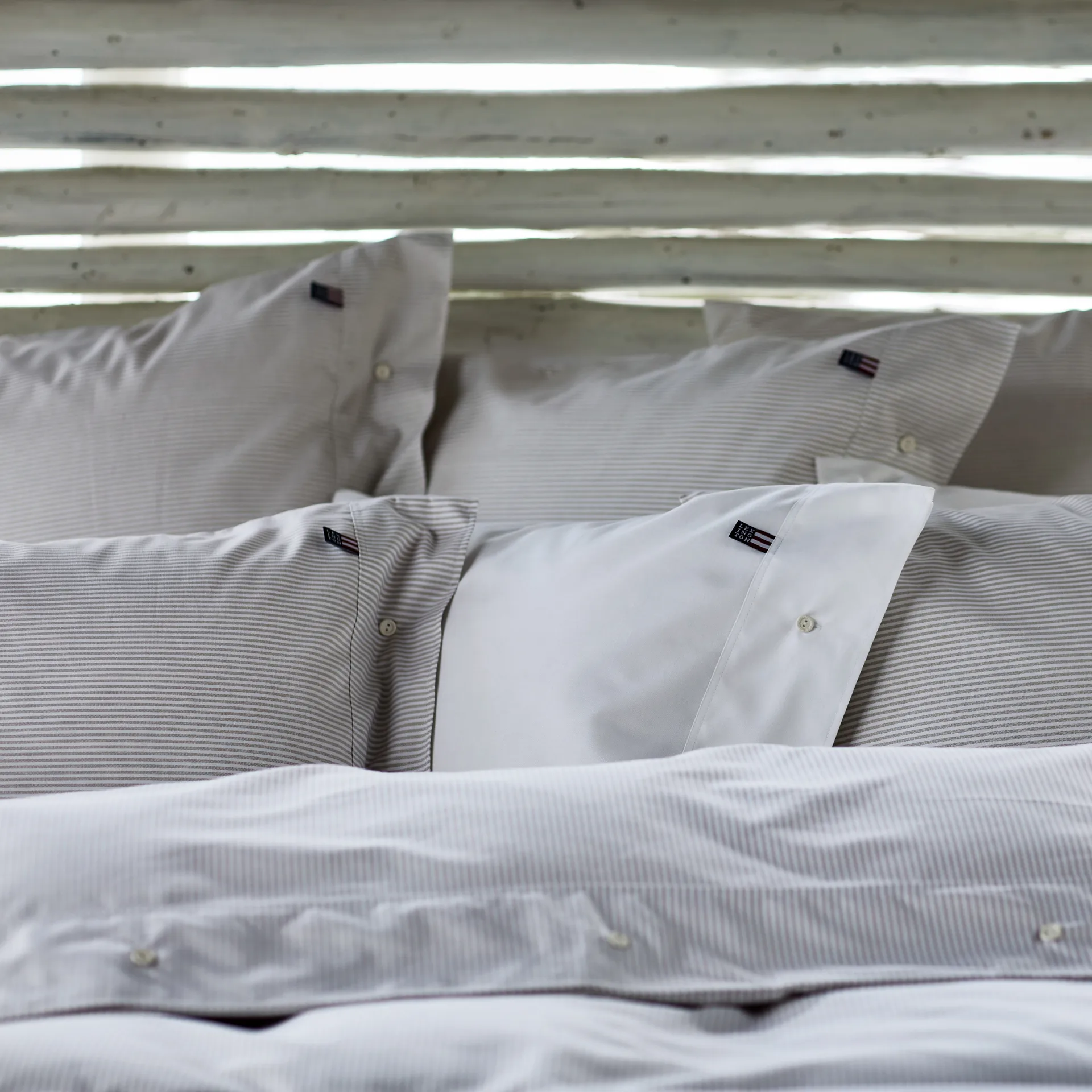 Icons Pin Point Deckenbezug 220 x 220cm, Beige-white Lexington