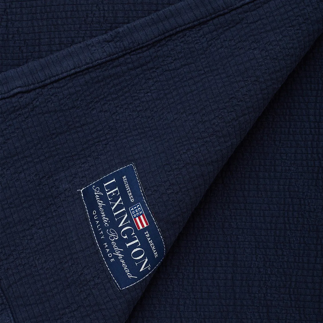 Icons Quilted Bettüberwurf 160 x 240cm, Dark blue Lexington