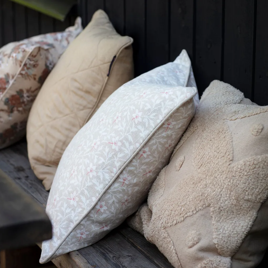 Printed Flower Cotton Canvas Kissenbezug 50 x 50cm von Lexington online