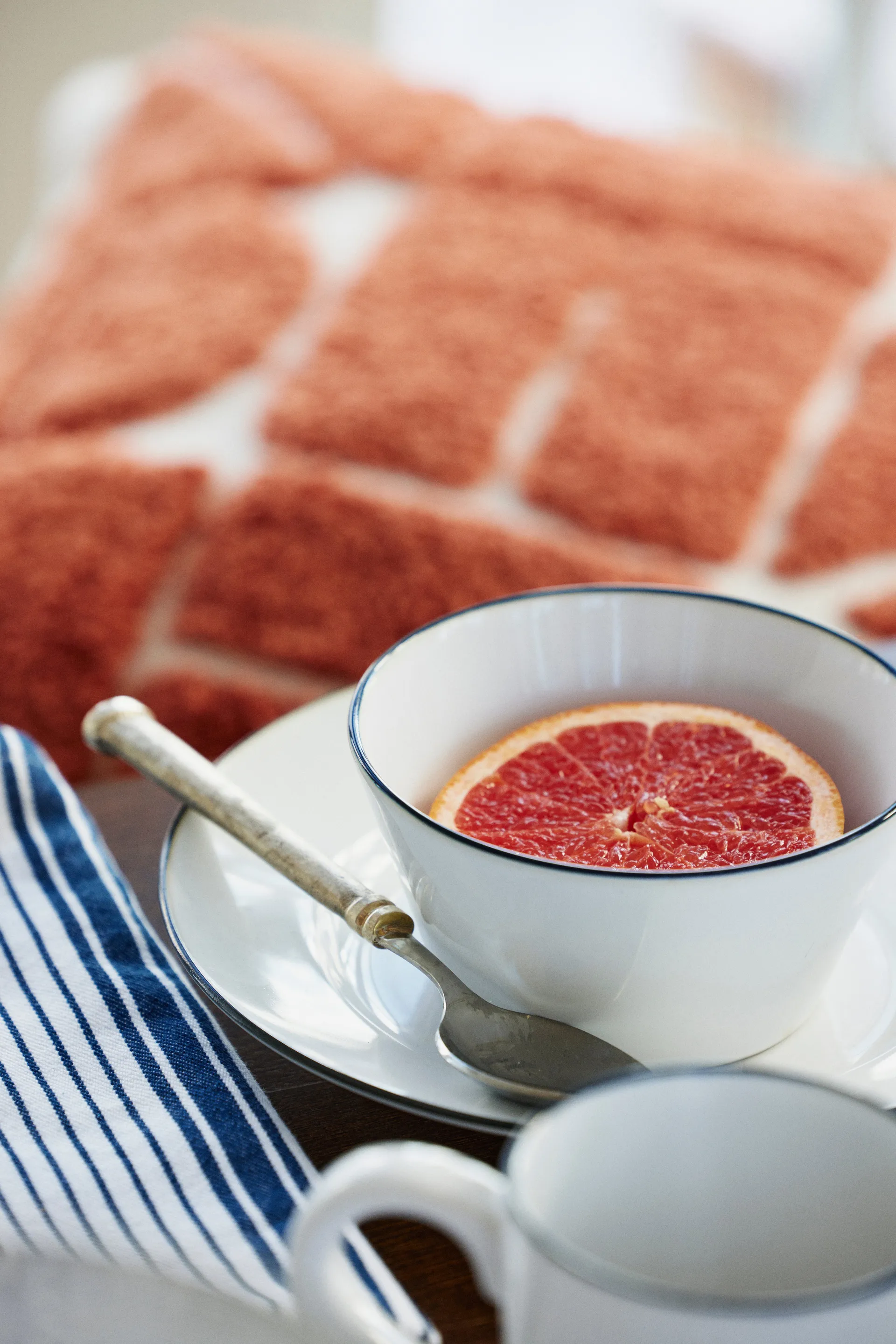 Rug Graphic Cotton Canvas Kissenbezug 50x50 cm, White Lexington